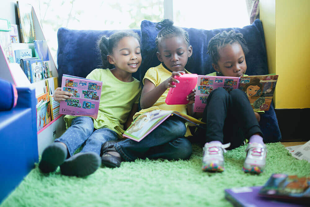 Kids Reading at Atlanta Mission