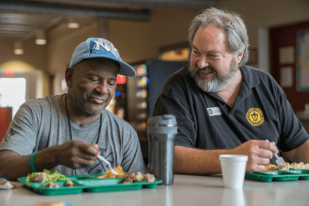 Volunteer To Feed Homeless Christmas Morning In Atlanta 2022 How To Help Those Facing Homelessness This Holiday Season